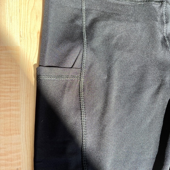 Black leggings with side pockets - Picture 3 of 3